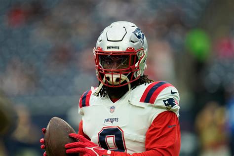 Patriots extra points: Matthew Judon’s contract details; good news for offense